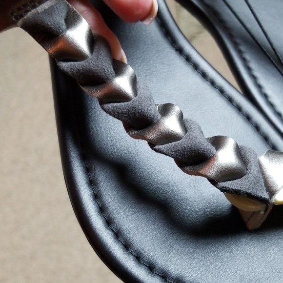 Mudd silver/black braid sandals - Picture 2 of 6